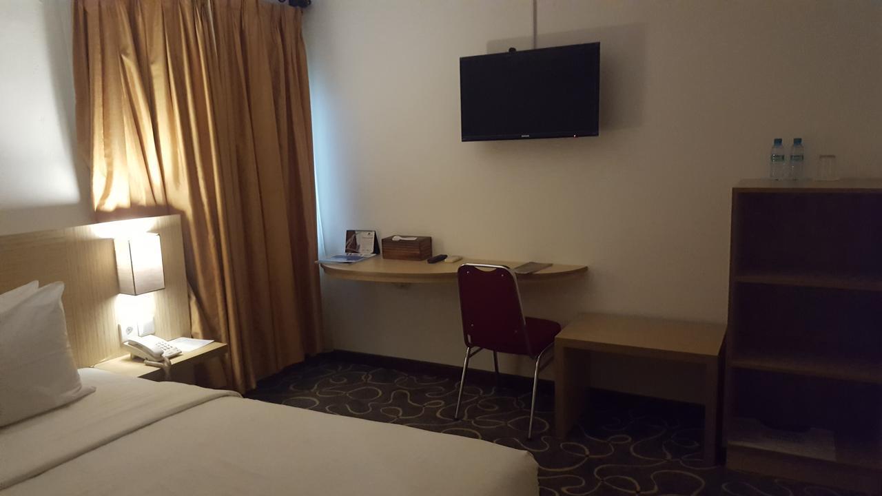Grand Tembaga Hotel Тимика Екстериор снимка