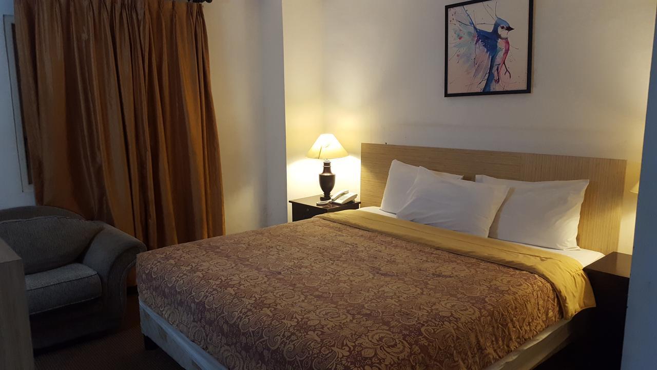 Grand Tembaga Hotel Тимика Екстериор снимка