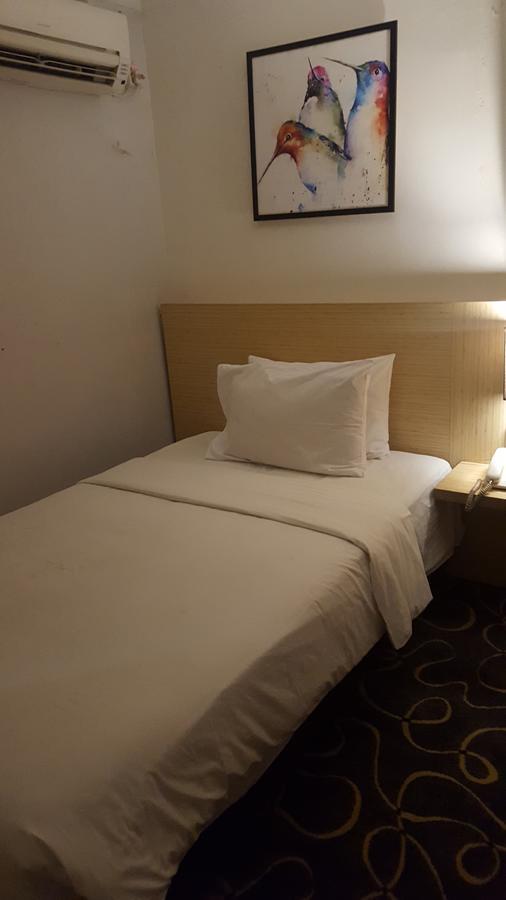 Grand Tembaga Hotel Тимика Екстериор снимка