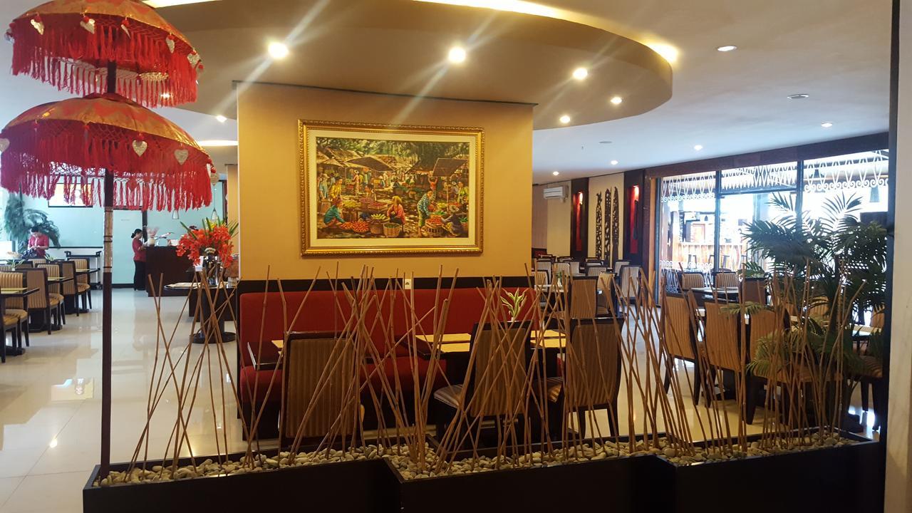 Grand Tembaga Hotel Тимика Екстериор снимка